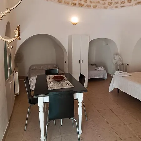 Holiday home Trullo Vacanze Desa 1 *