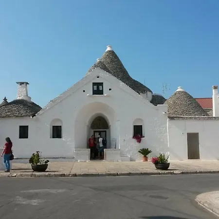 Holiday home Trullo Vacanze Desa 1 *